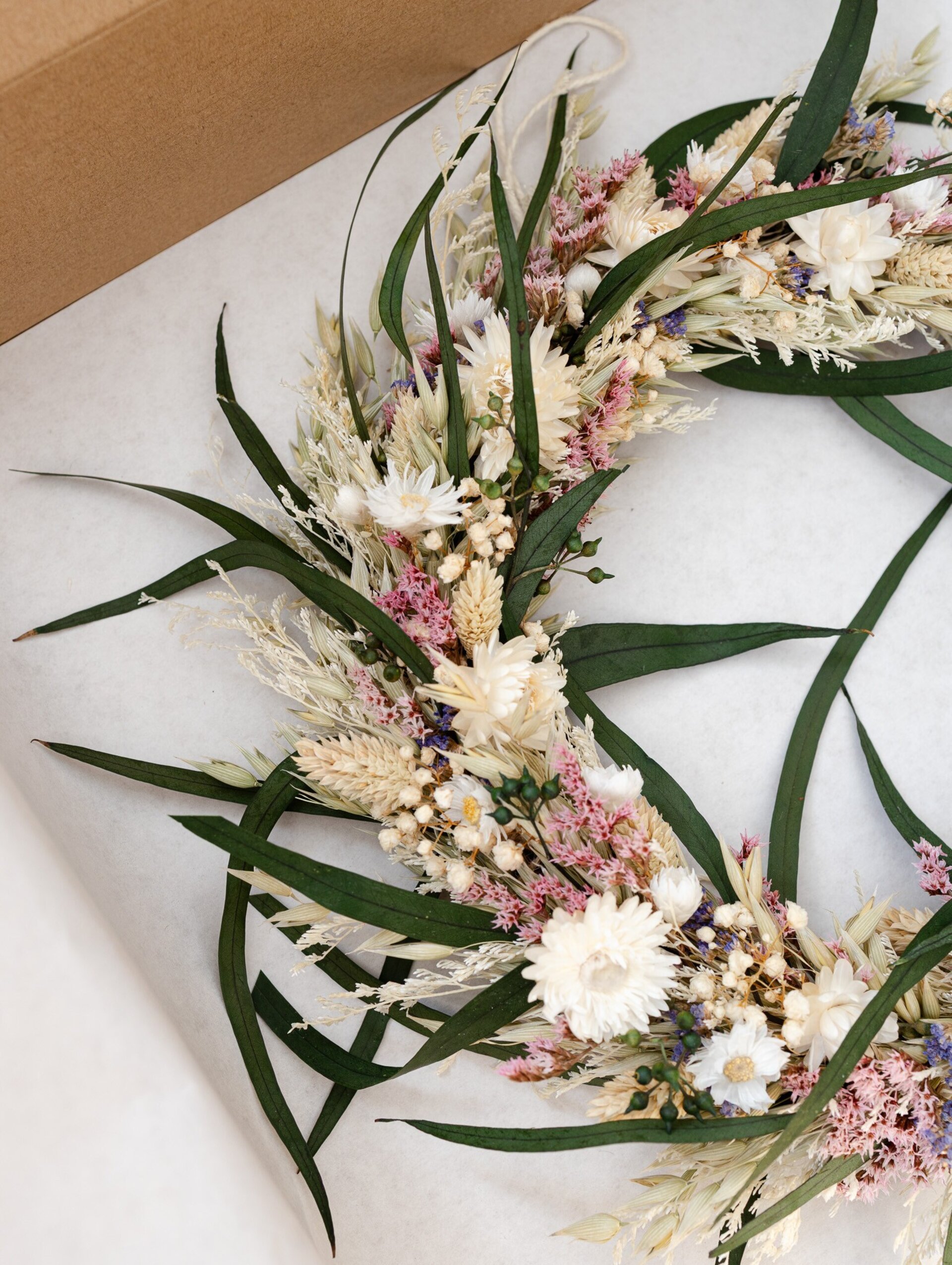 Corona de Flores Secas y Eucalipto Boho 36 cm - 5